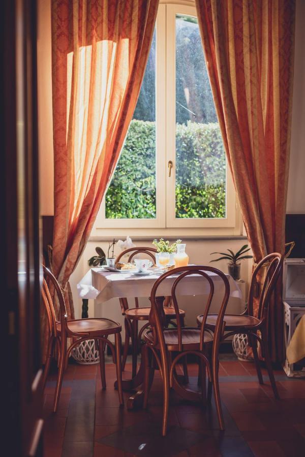 Albergo Ristorante Pasqui Rocca San Casciano Екстериор снимка