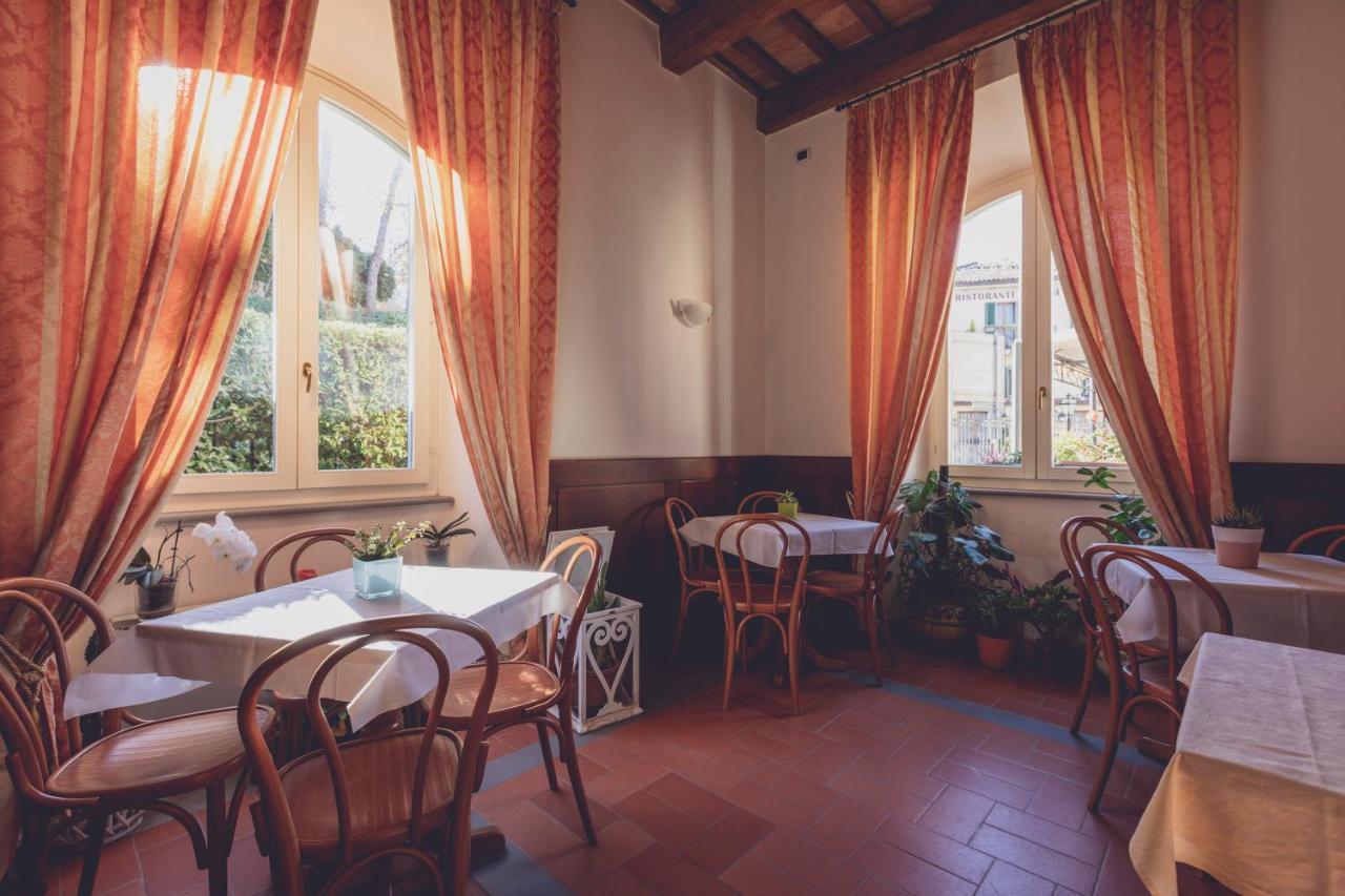 Albergo Ristorante Pasqui Rocca San Casciano Екстериор снимка