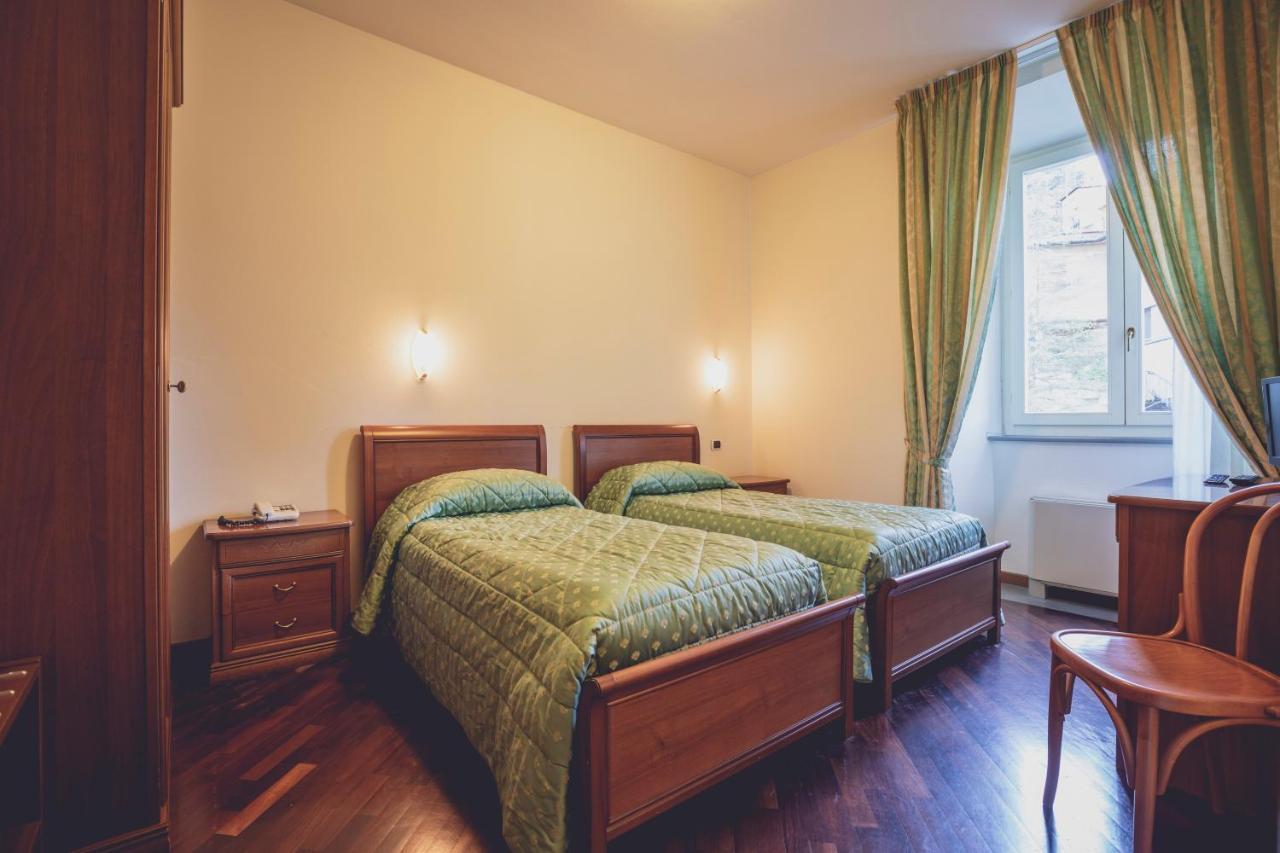 Albergo Ristorante Pasqui Rocca San Casciano Екстериор снимка